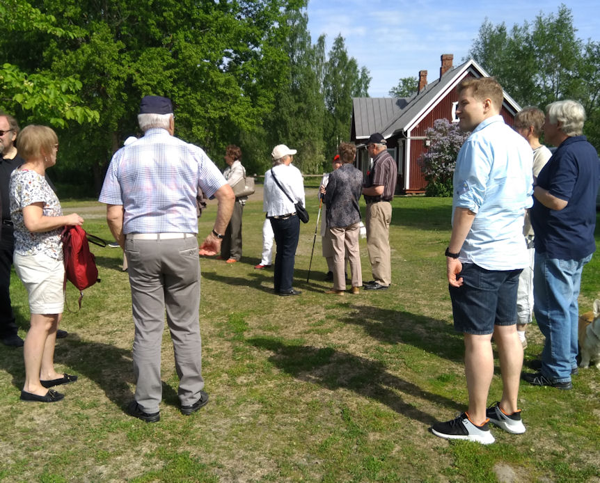 Tapahtumapäivä alkamassa Leineperin ruukilla